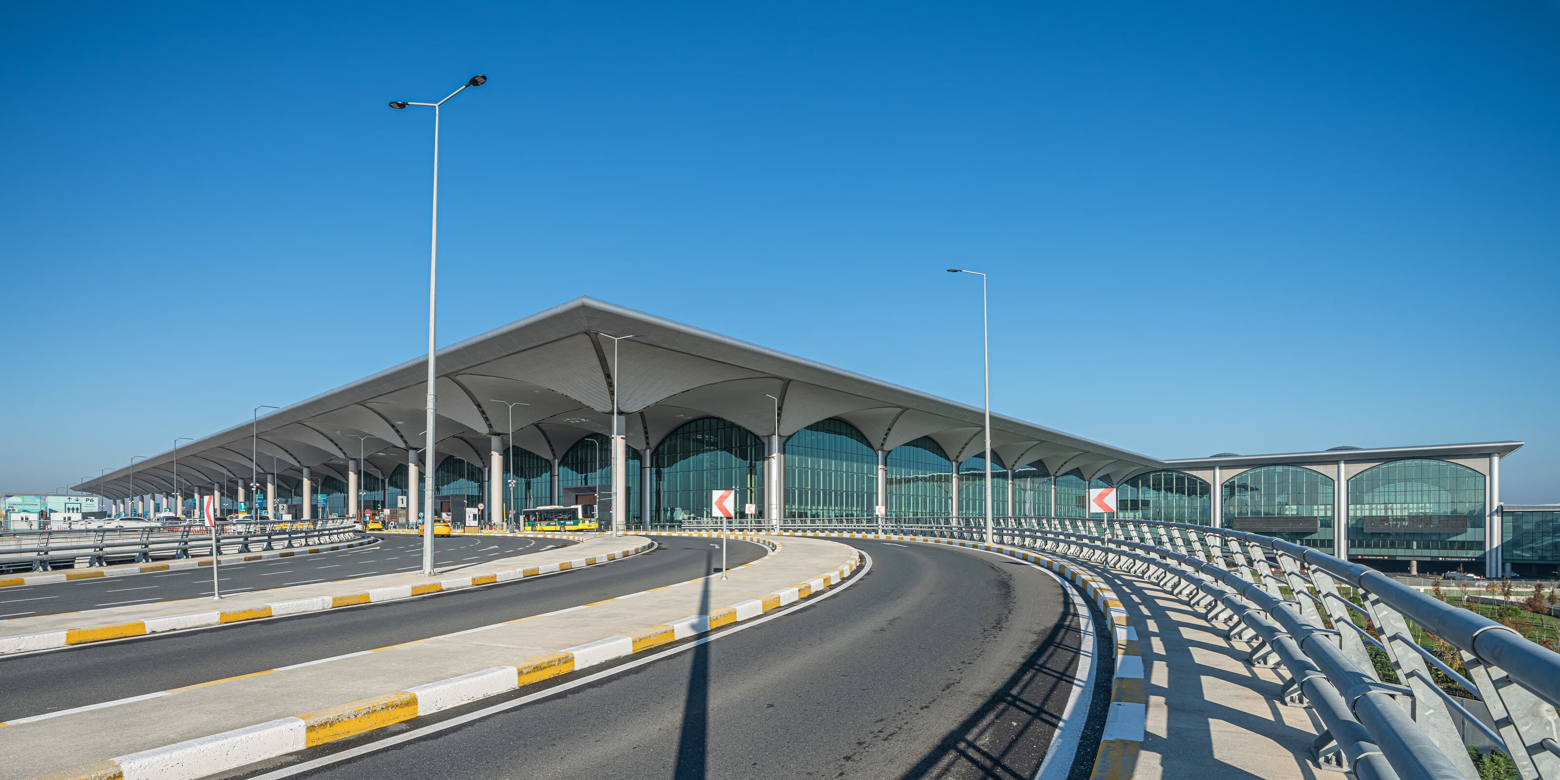 3. Havalimanı